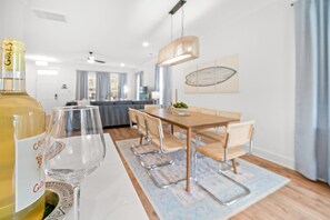 Dining - NEW Home | Close to DT & Beaches | 4 BR, 10 Guests (Charleston)