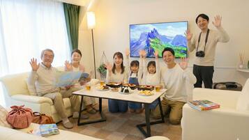 Studio Suite, Balcony, City View | Blackout curtains, soundproofing, iron/ironing board, free WiFi