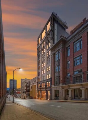 Exterior - Beautiful 1-bedroom condo with AC in charming Chattanooga (Chattanooga)