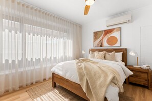 مكواة/لوح كي وواي فاي وملاءات أسرّة