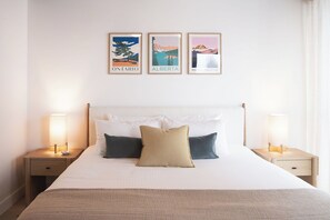 Townhome | Iron/ironing board, free WiFi - Revel and Rest by Revelstoke Vacations (Revelstoke)