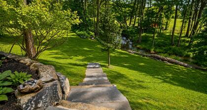 Canandaigua Retreat | Near CMAC / Venues | Games