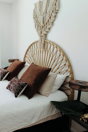 2 bedrooms, Internet