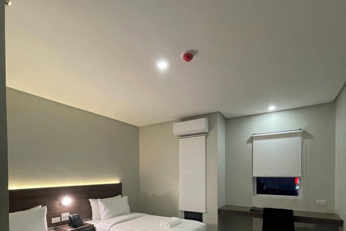 Double or Twin Room | Desk, laptop workspace, iron/ironing board, free WiFi