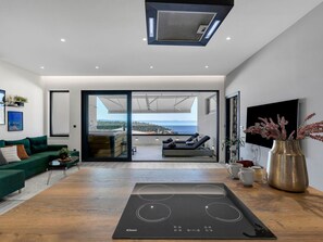 Interior - Apartment "Black Pearl"with jacuzzi by Interhome (Makarska)