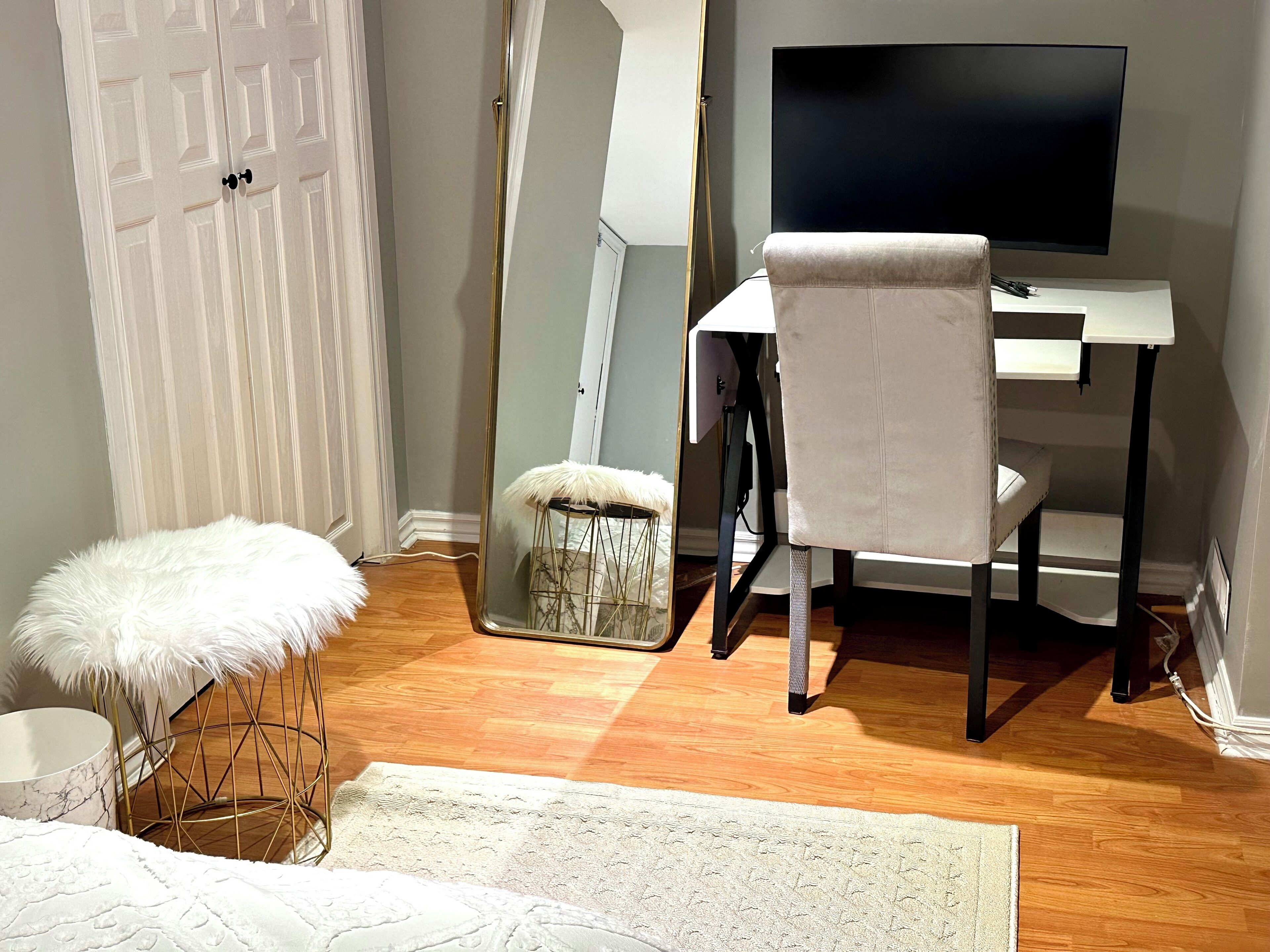 Bügeleisen/Bügelbrett, WLAN, Bettwäsche