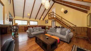 House, Partial Ocean View | Living area