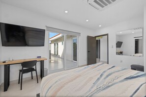 6 chambres, bureau, Wi-Fi, draps fournis