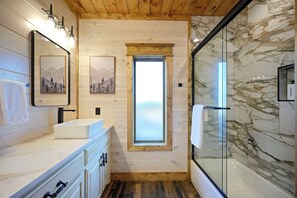 Shower, hair dryer, towels - Neon Moon Lodge | Luxury Cabin w/ Heated Pool, Game Loft, King Suites & ATV Trail Access (Broken Bow)