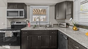 Unclassified image, 5 of 49, button - Safe, Quiet home with huge Fenced yard and parking (Maryland Heights)