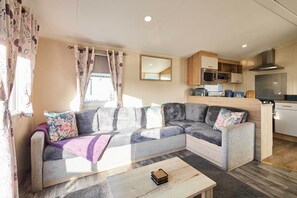 House | 2 bedrooms, Internet - Host and Stay 421 Wooler Park (Wooler)