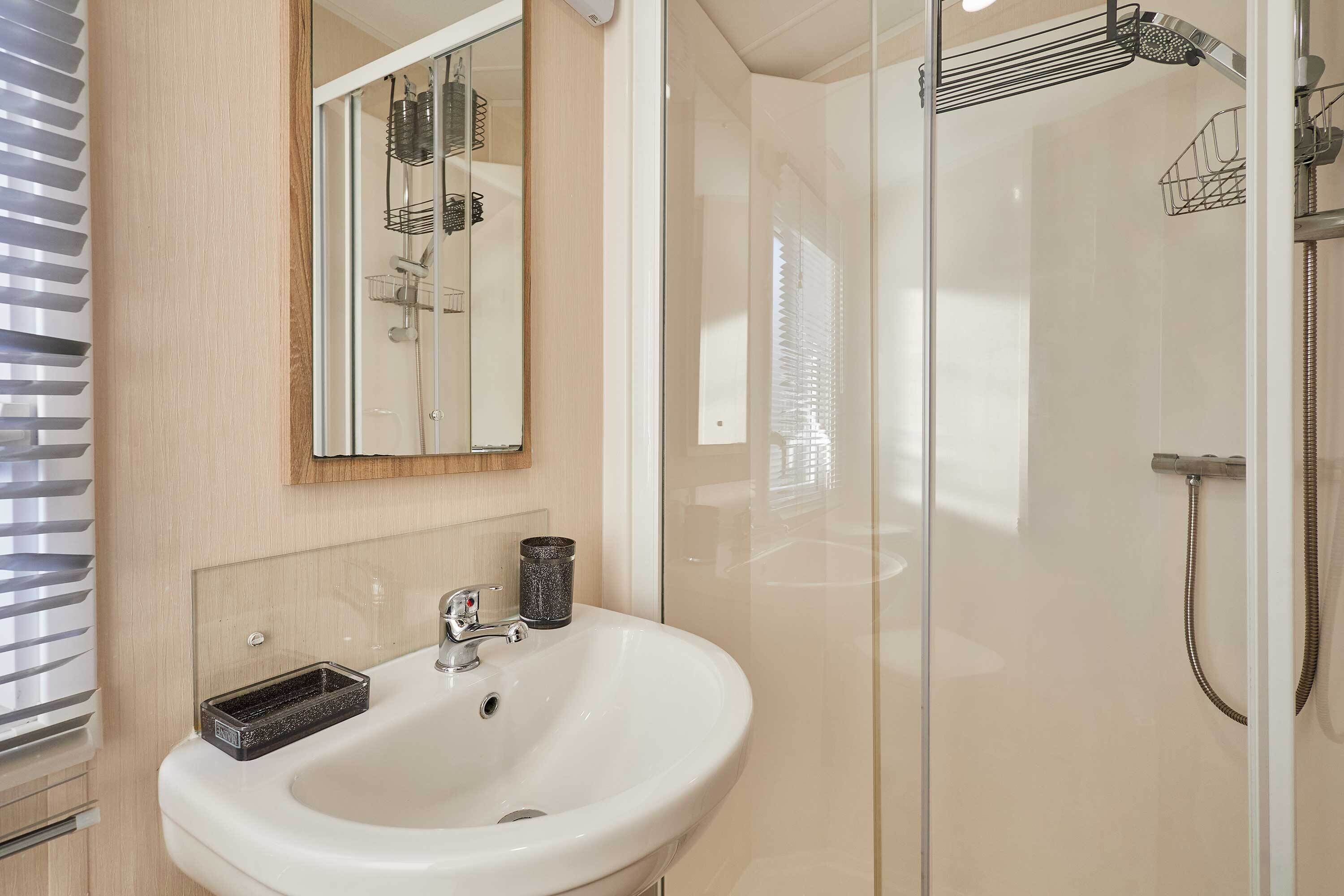 House | 2 bedrooms, Internet