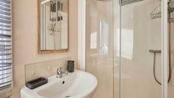 House | 2 bedrooms, Internet