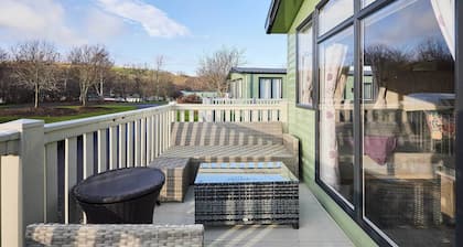 Host and Stay 421 Wooler Park