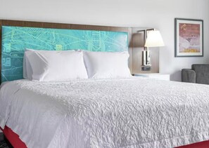 Room - Hampton by Hilton Manitowoc (Manitowoc)
