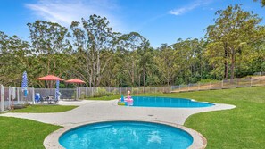 Pool - Jacaranda Flower Haven Villa (Nelligen)