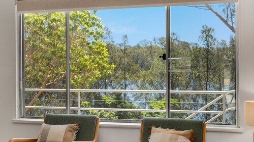 Lotus Waters Riverfront Villas Nelligen