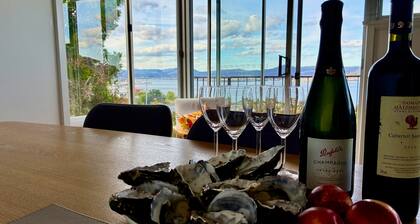 3 Bedroom Townhouse - Sandy Bay - Gorgeous View