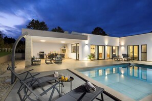 Pool - Villa Savrani (Istria - Rudani) (Rudani)
