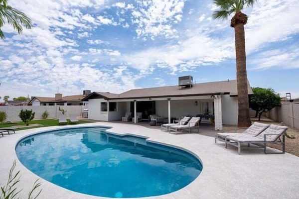 Cactus Blossom backyard oasis with Pool, Games, Grill, & Loungers