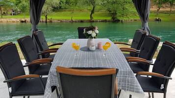 Restauration extérieure