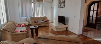 Schöne große Villa Vrcin by Interhome