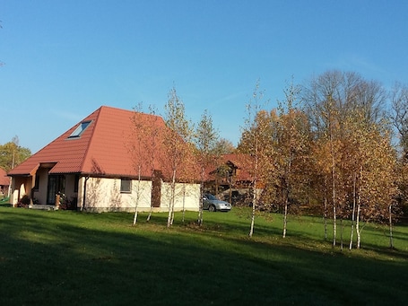 Exterior. Fuchsbau in Waldnähe by Interhome