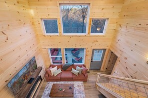 Fernseher, Kamin