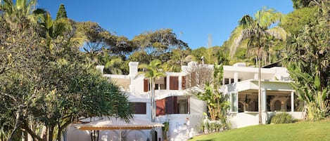 Façade de lâhĂ©bergement