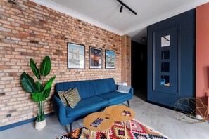 TV - Koszalin Młyńska Deluxe Apartment (Koszalin)