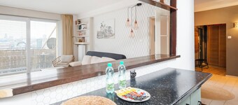 Downtown ĆĂłdĆș Urban Stay Apartment