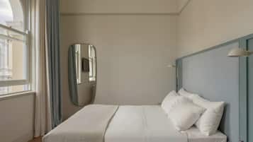 Iron/ironing board, free WiFi