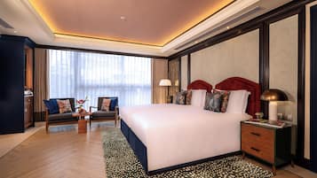 Deluxe Twin Room | In-room safe, iron/ironing board, free wired Internet, bed sheets