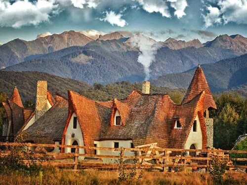 Casa Nicu - traditionelles Landhaus in Hirtendorf by Interhome