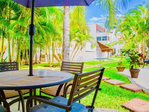 Outdoor dining - Villa mit Doppelverbindung und Pool für 19 Personen by Interhome (Playa del Carmen)