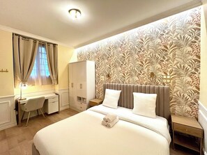 3 chambres, fer et planche à repasser, Wi-Fi gratuit, draps fournis