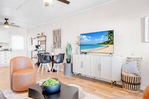 Interior - Dockside Daydream Waterfront Next-To-Beach (Fort Walton Beach)