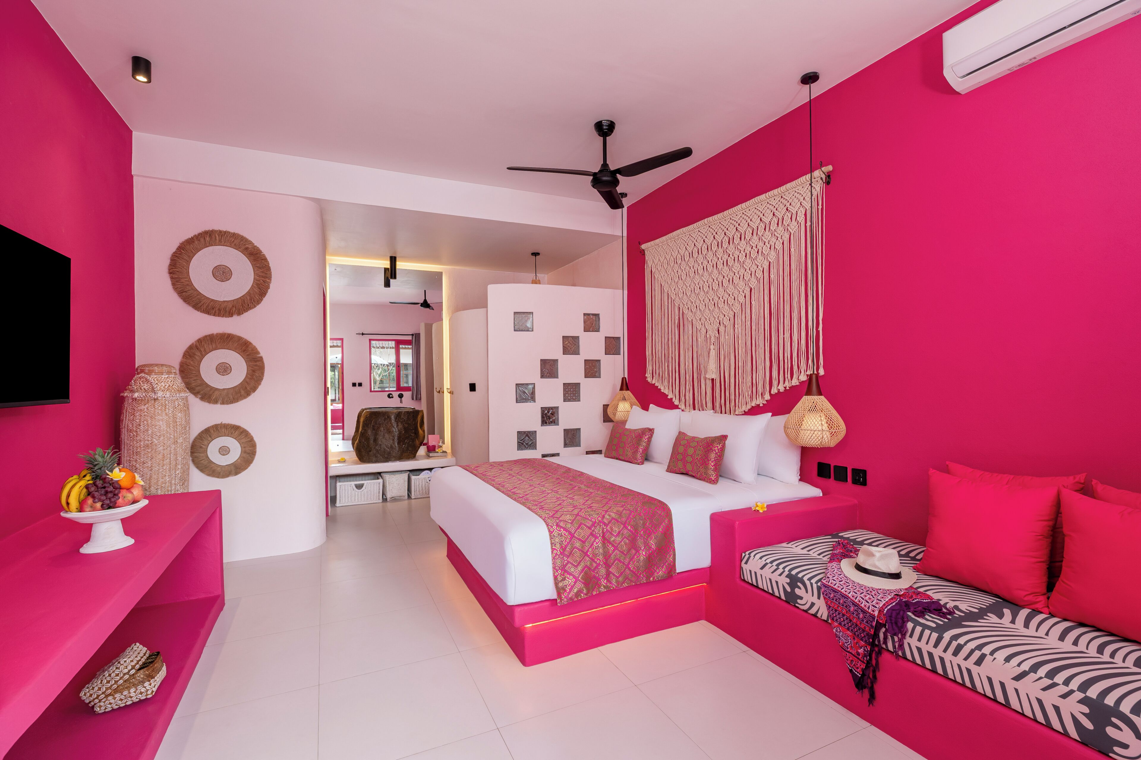 Grande Triple | Premium bedding, memory-foam beds, in-room safe, blackout curtains