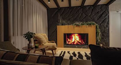The Pines Chalet w. free parking