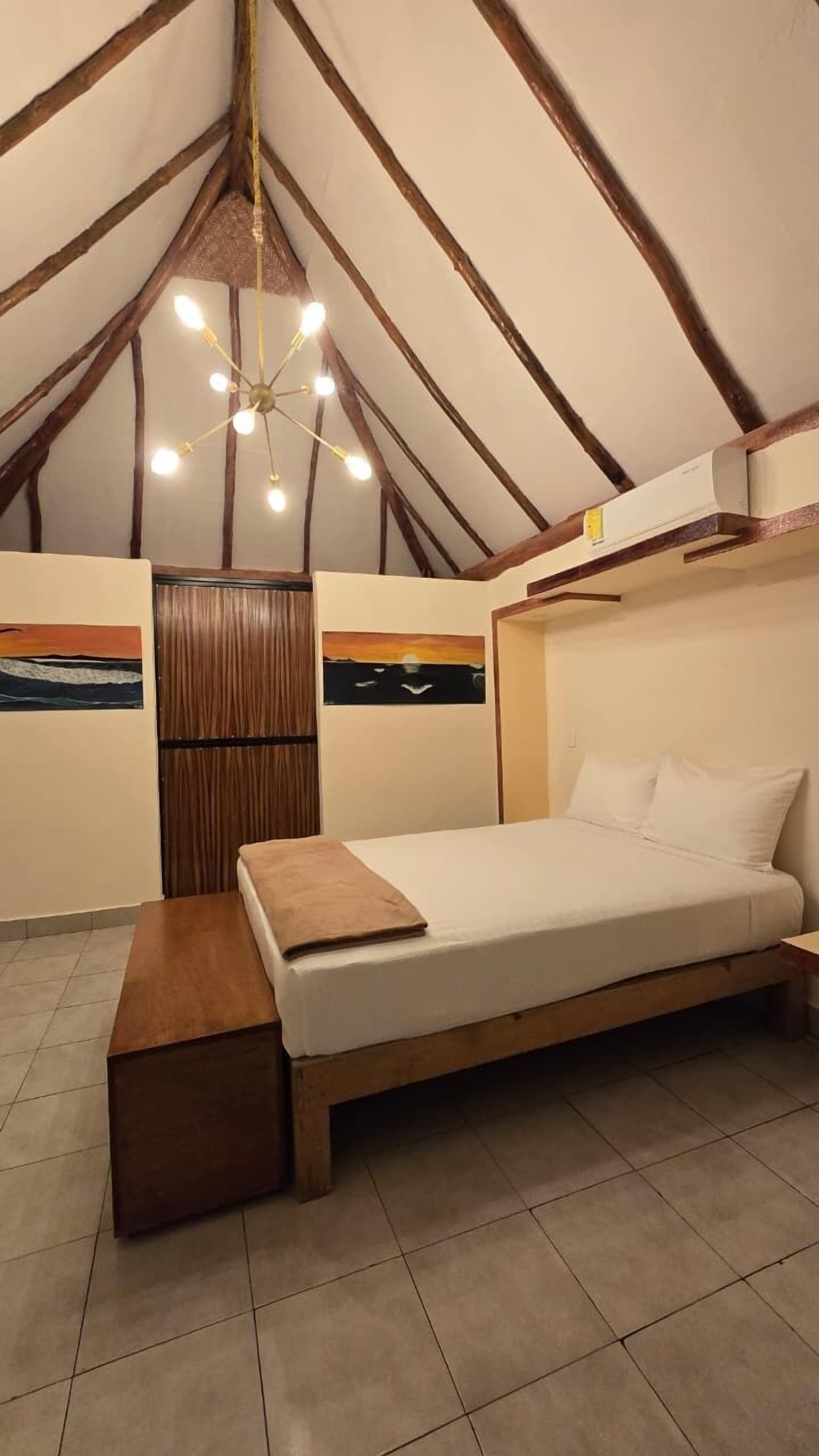 遮光窗帘、免费 WiFi