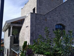 Exterior - in Zelinika mit Großer Terrasse by Interhome (Herceg Novi)