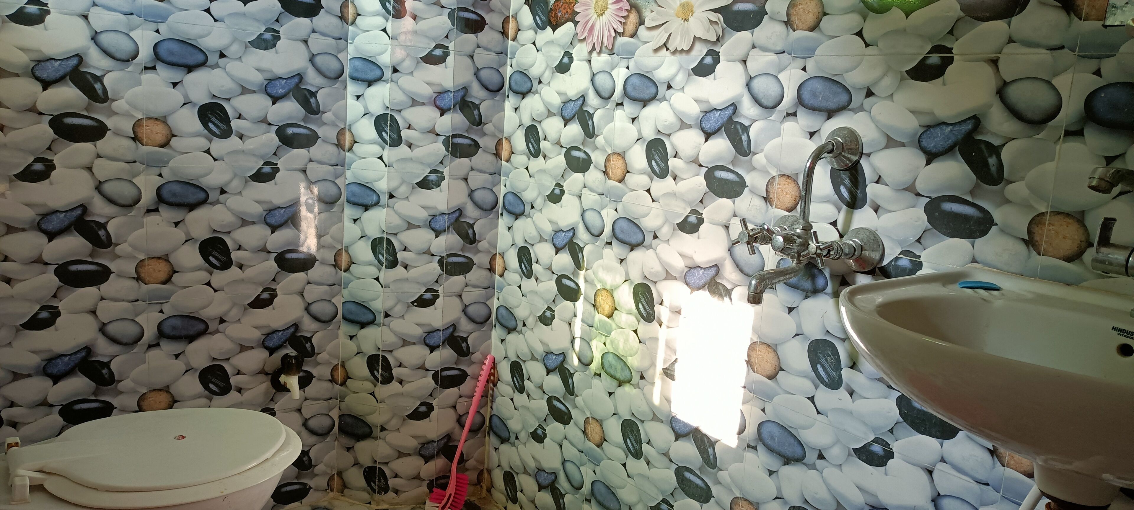 シャワー、ビデ、タオル