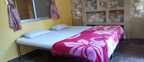 4 bedrooms, WiFi, wheelchair access