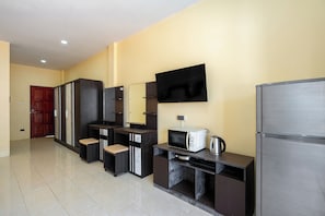 Habitación Deluxe con 1 cama doble o 2 individuales, balcón | Wifi gratis