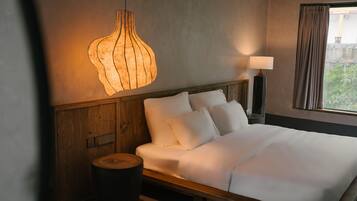 Superior Room, City View | Premium bedding, minibar, free WiFi, bed sheets