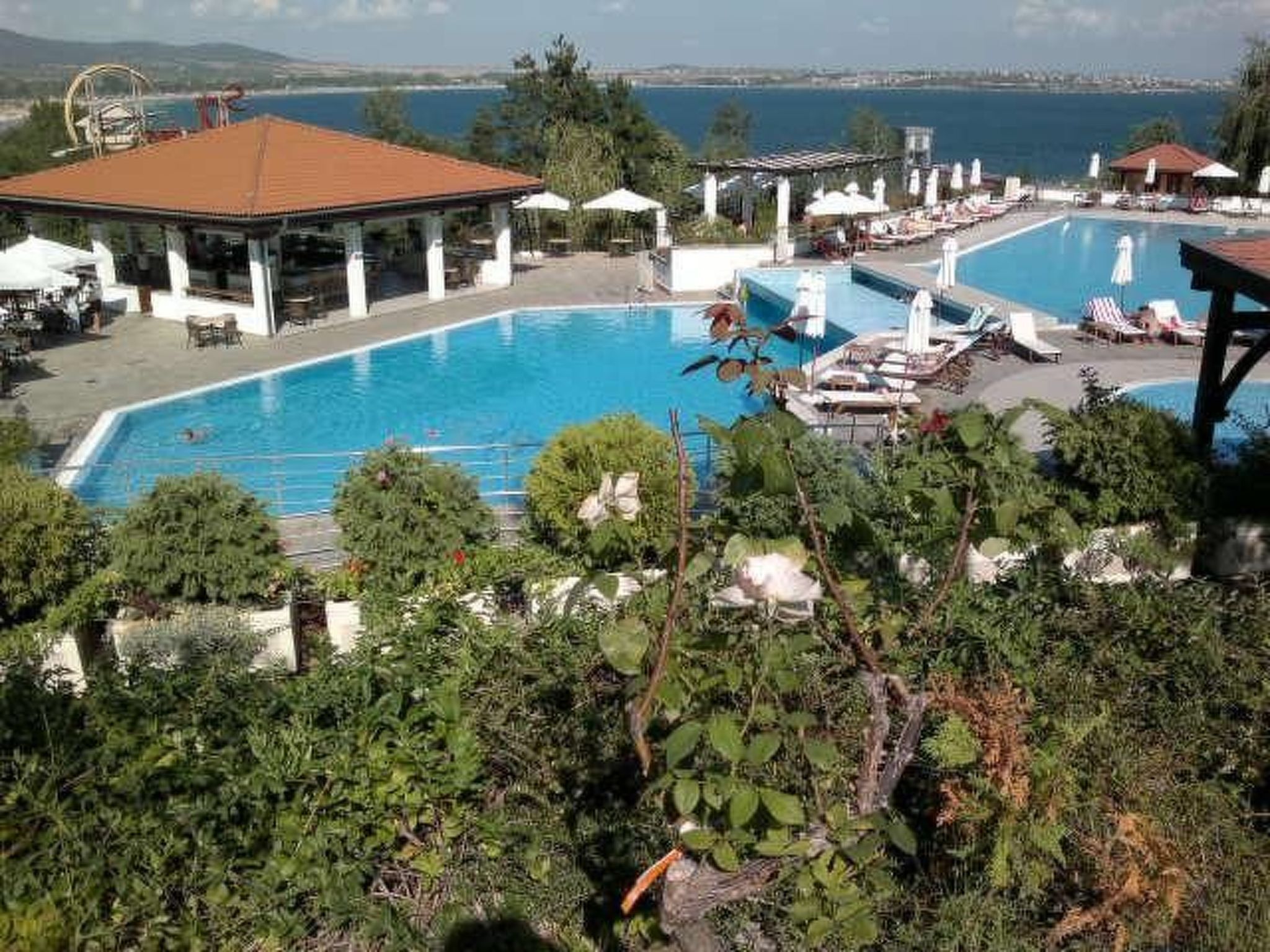 Et oppvarmet basseng