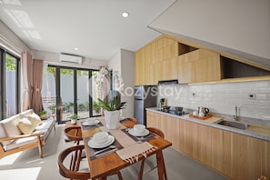 Villa, 2 Bedrooms, Resort View | Private kitchen - Merin Villa by Kozystay - Jimbaran (Jimbaran)