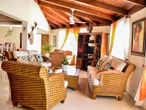 TV - mit Blick auf das Wasser by Interhome (Puerto Plata)