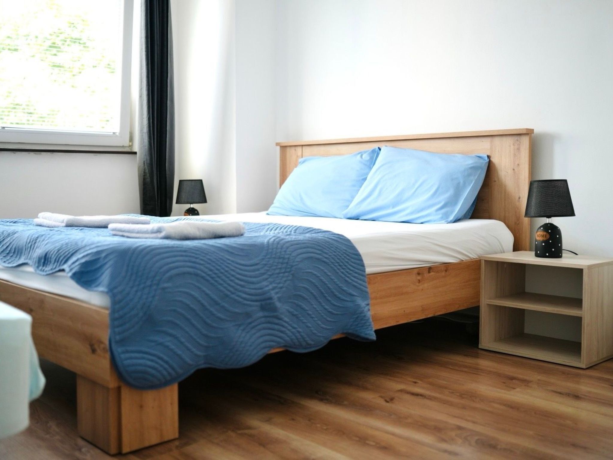 Soundproofing, Internet