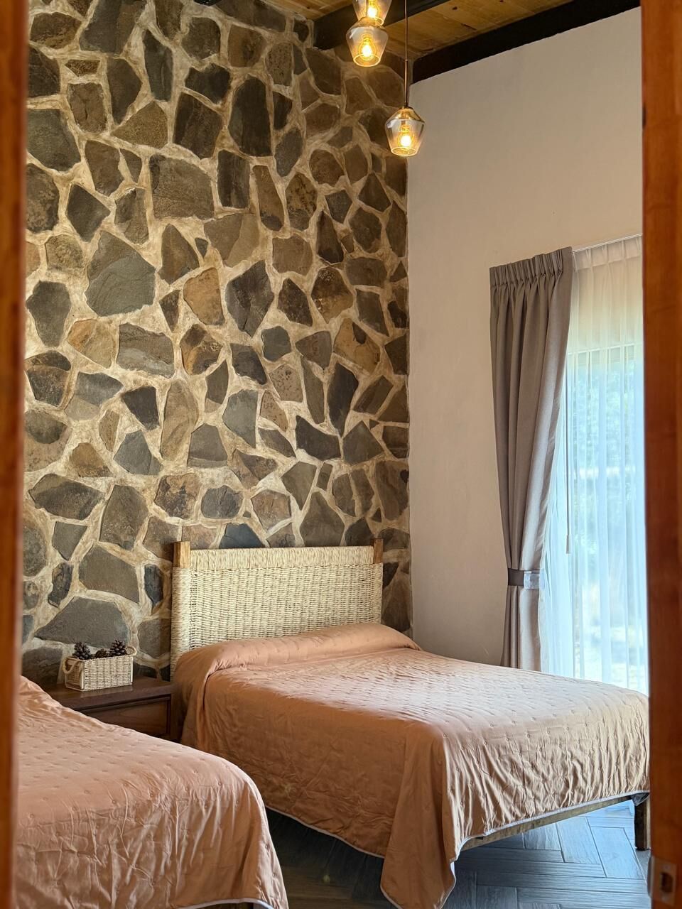 3 bedrooms, iron/ironing board, WiFi